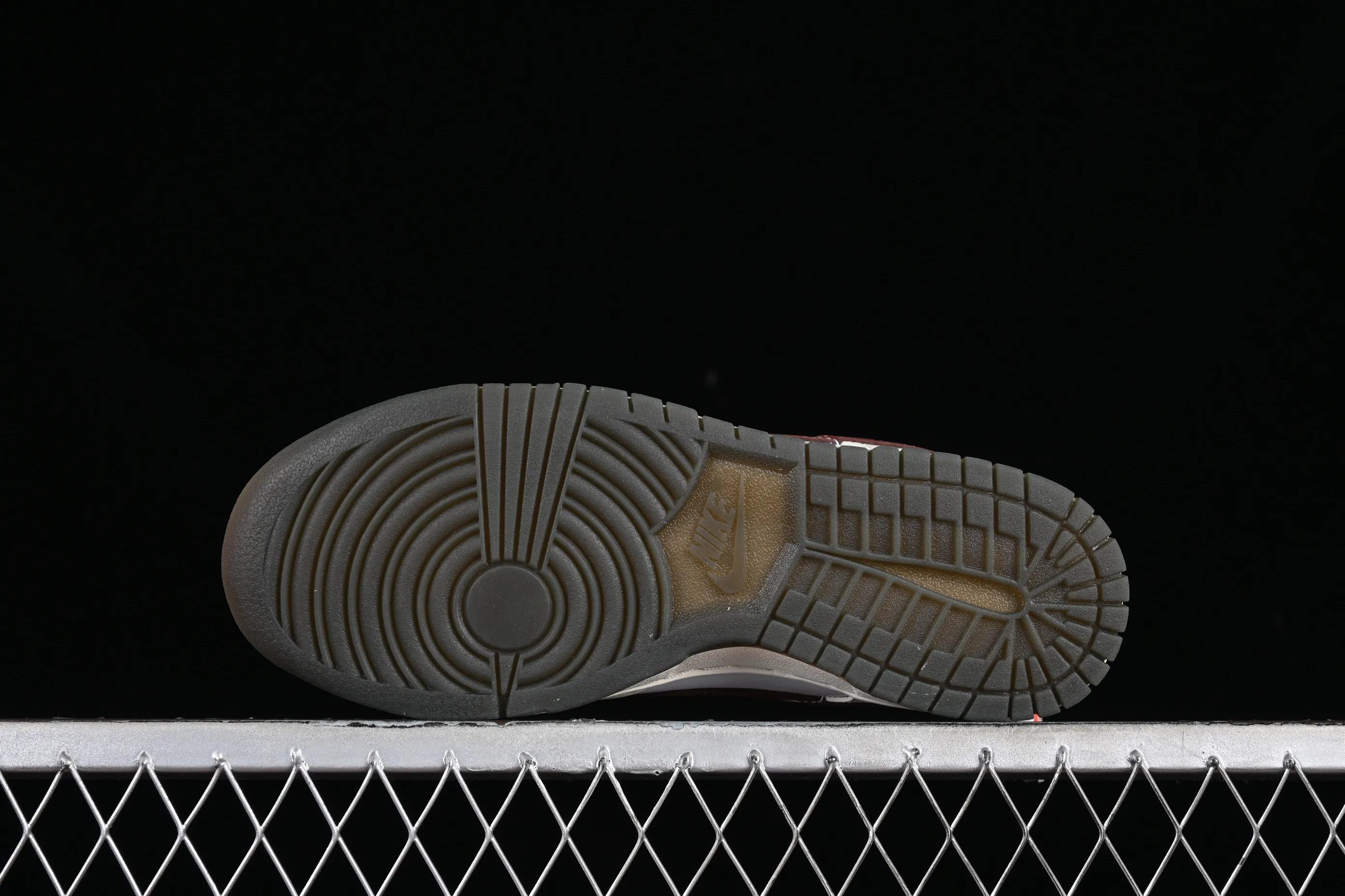 All categories Nk SB Dunk series Nk SB Dunk Low low-top sneakers Nk Dunk Low Valentine's Day limited SB low-top sports and leisure sneakers DD1503-117